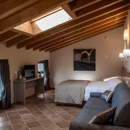 Agriturismo Relais La Casina Cavriana Bagian luar foto