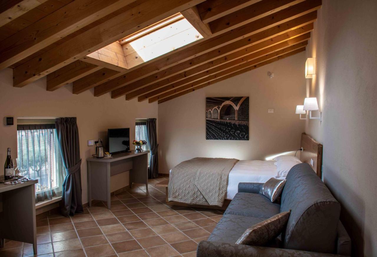 Agriturismo Relais La Casina Cavriana Bagian luar foto